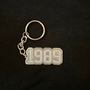 Taylor Swift 1989 keychain